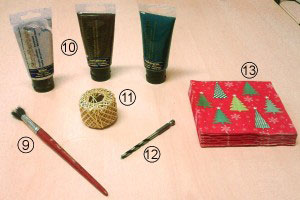 Pinsel, Farben, Band, Bohrer und Serviette