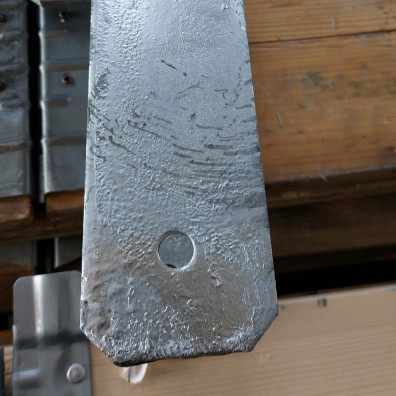 1 H-Pfostenträger feuerverzinkt verstärkt 5,5/600 mm für 100 mm - B-Ware