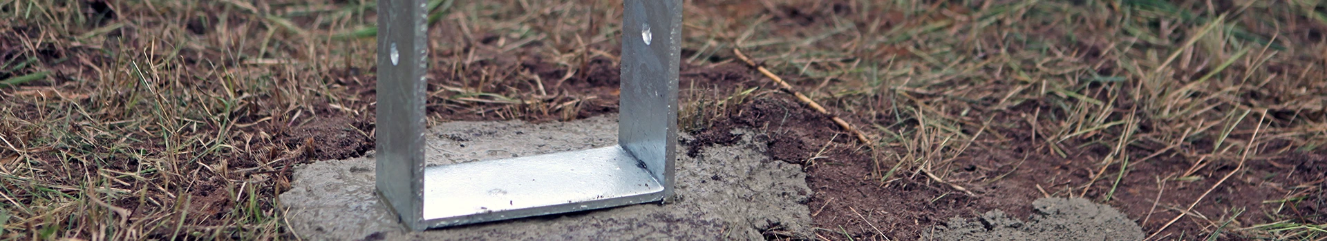 Kategoriebanner Pfostenträger zum Einbetonieren